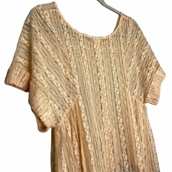 Free People Short Sleeve Size‎ XSmall Peach Top Blouse Boxy Lace - Picture 8 of 9